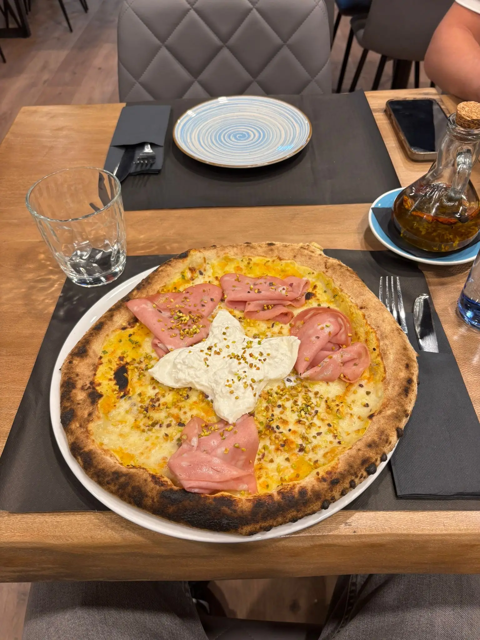 Pizza carbonara